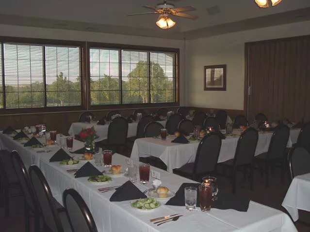 banquet-table-cloth